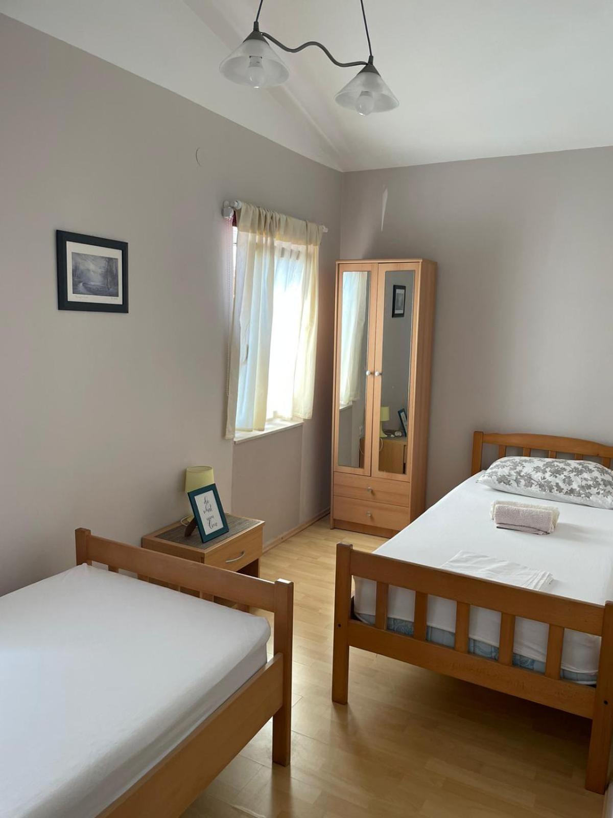 Apartman Lucija *