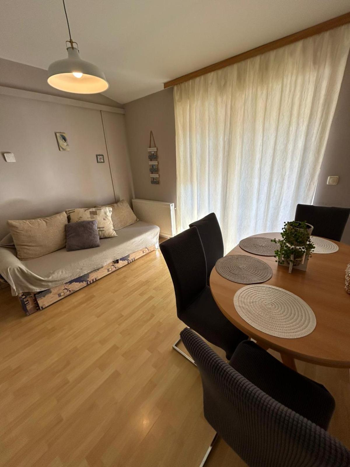 Lucija Apartament *